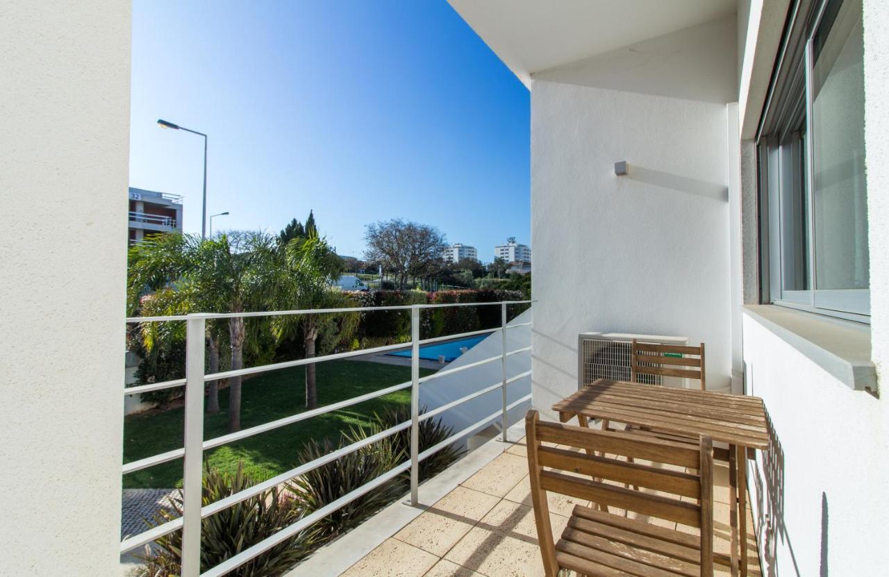 Terrace Apartment By Stay-Ici, Algarve Holiday Rental 알부페이라 외부 사진